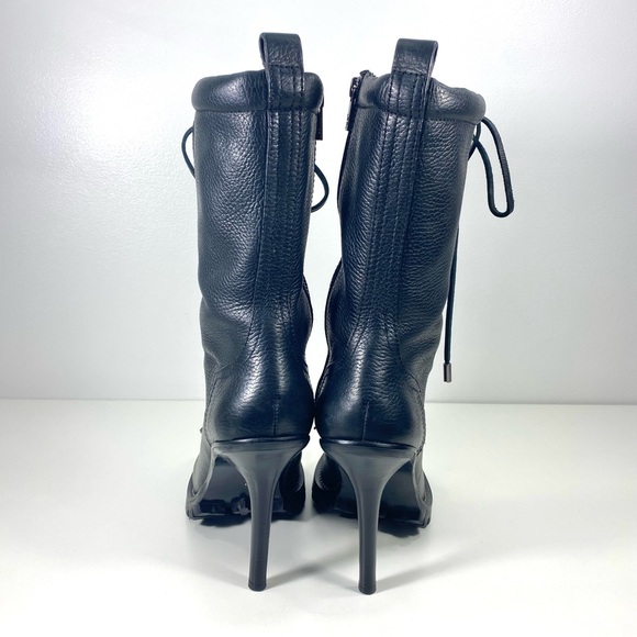 Tory Burch Trigg Black Pebbled Leather Mid Calf Rugged Stilleto Kiltie Boots 8.5 - Picture 10 of 16